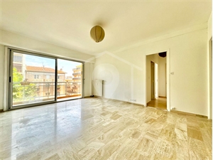 appartement à la vente -   06600  ANTIBES, surface 53 m2 vente appartement - APR704745